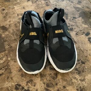 boys size 1 used twice too small for son